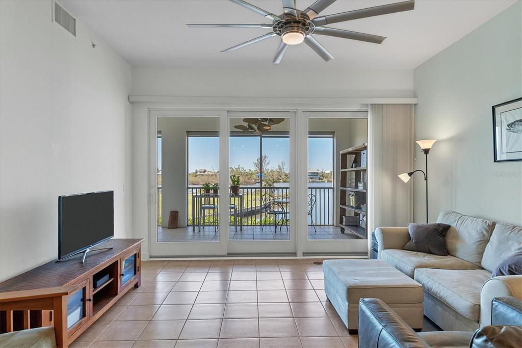 11120 HACIENDA DEL MAR BOULEVARD Unit: 202