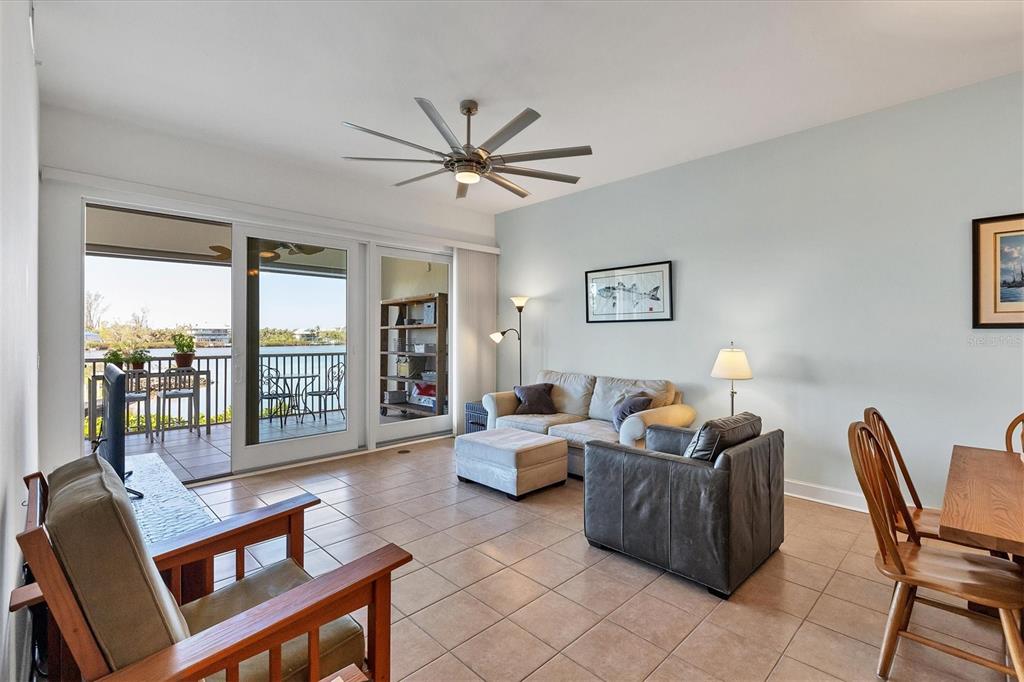 11120 HACIENDA DEL MAR BOULEVARD Unit: 202