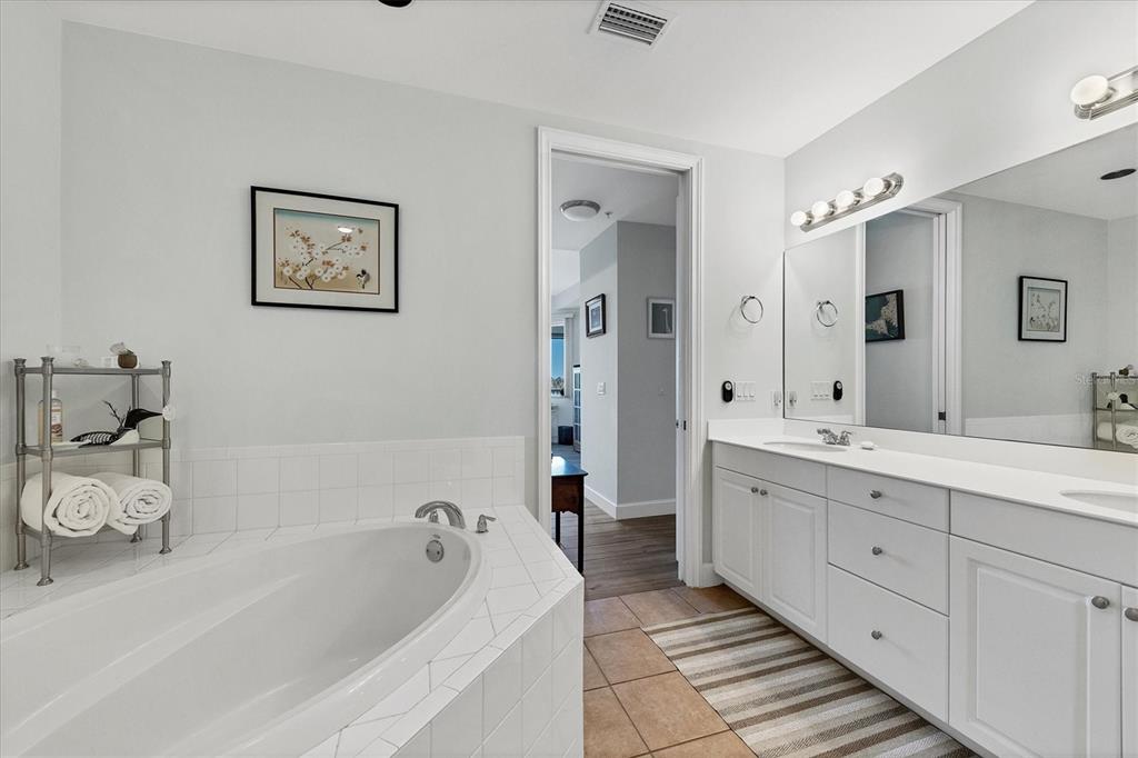 11120 HACIENDA DEL MAR BOULEVARD Unit: 202