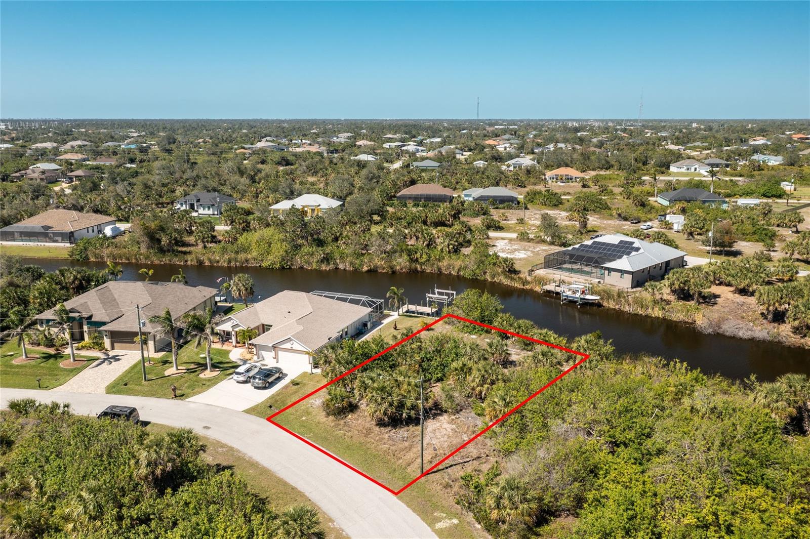 14219 FRUITPORT CIR