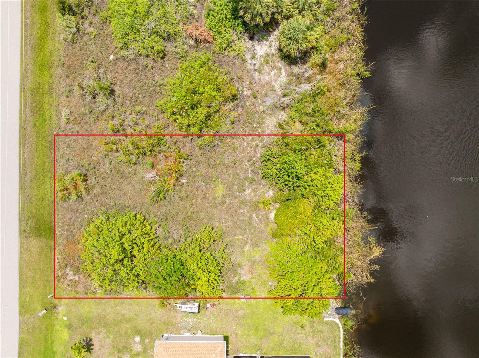 15610 APPLEWHITE CIR