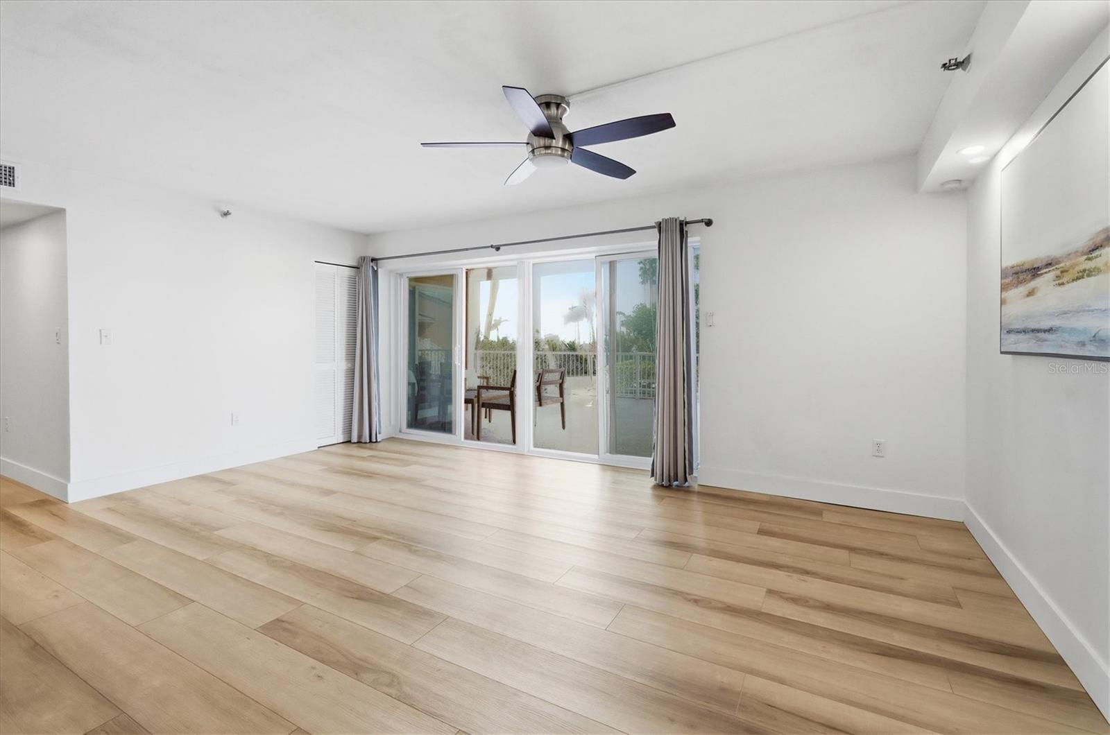 7430 SUNSHINE SKYWAY LN S #201