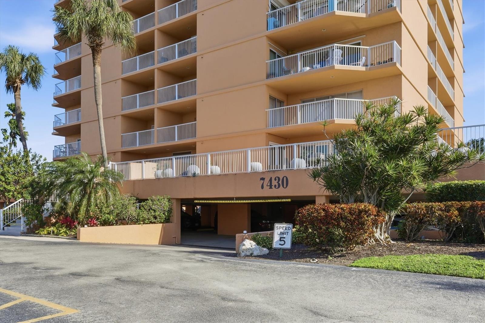 7430 SUNSHINE SKYWAY LN S #201