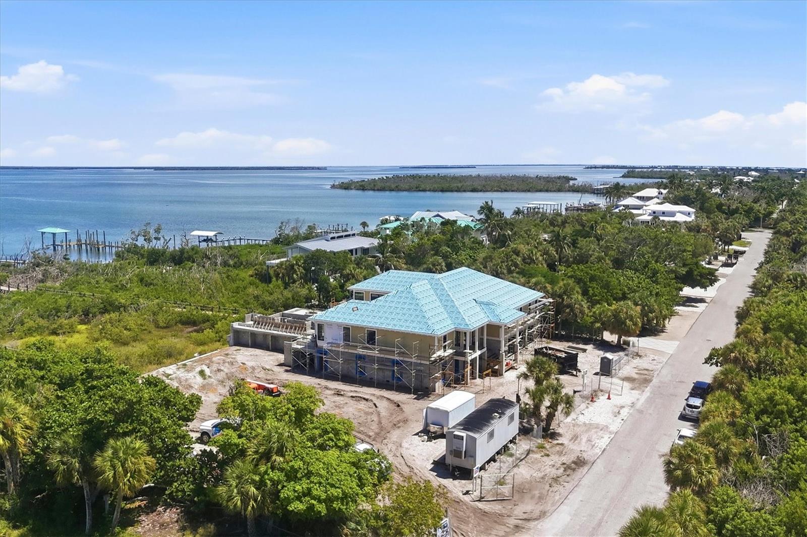 4 PEEKINS COVE DR