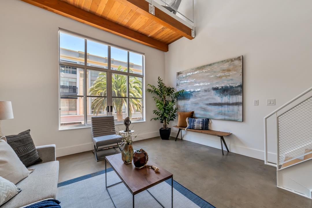 333 Santana ROW 207