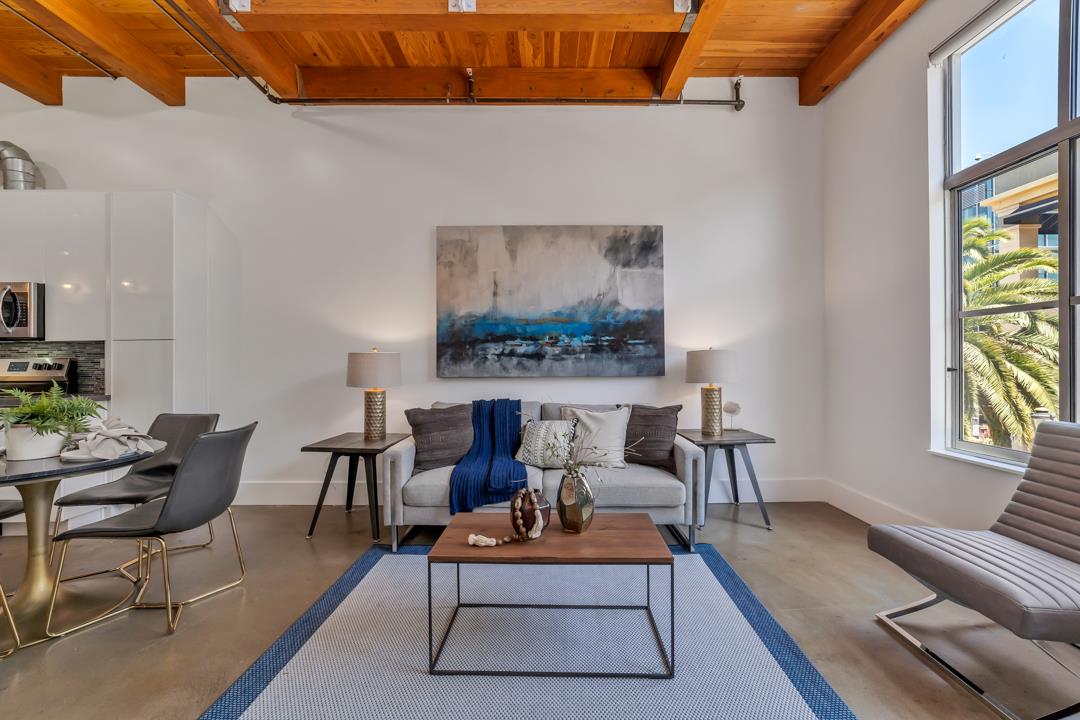 333 Santana ROW 207