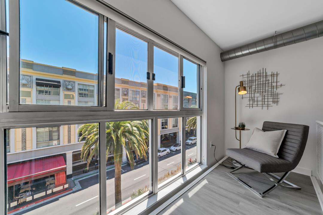 333 Santana ROW 207