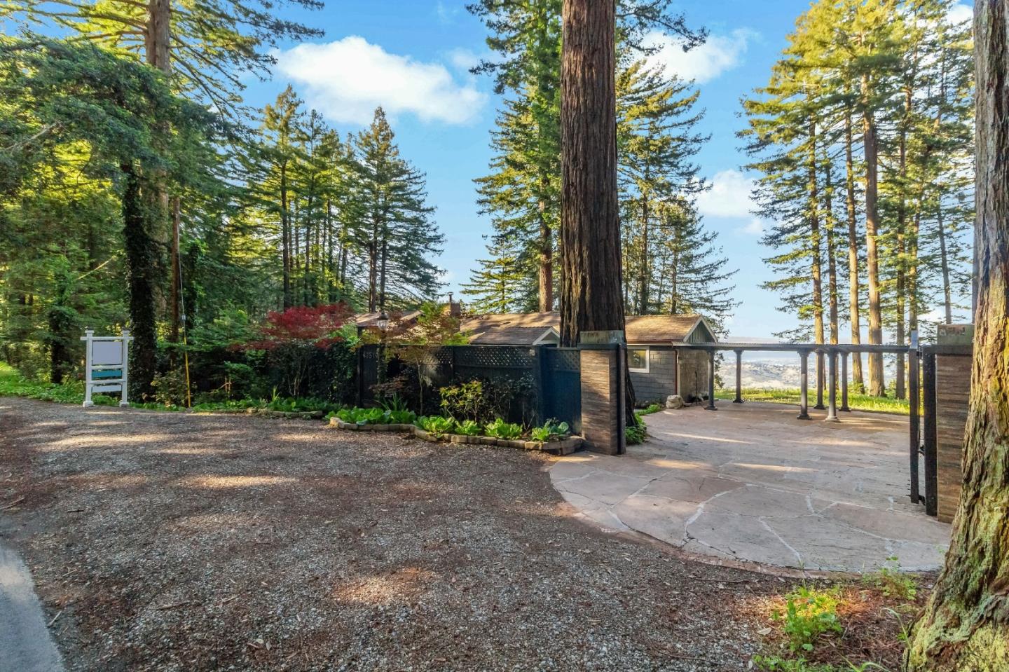 13519 Skyline BLVD