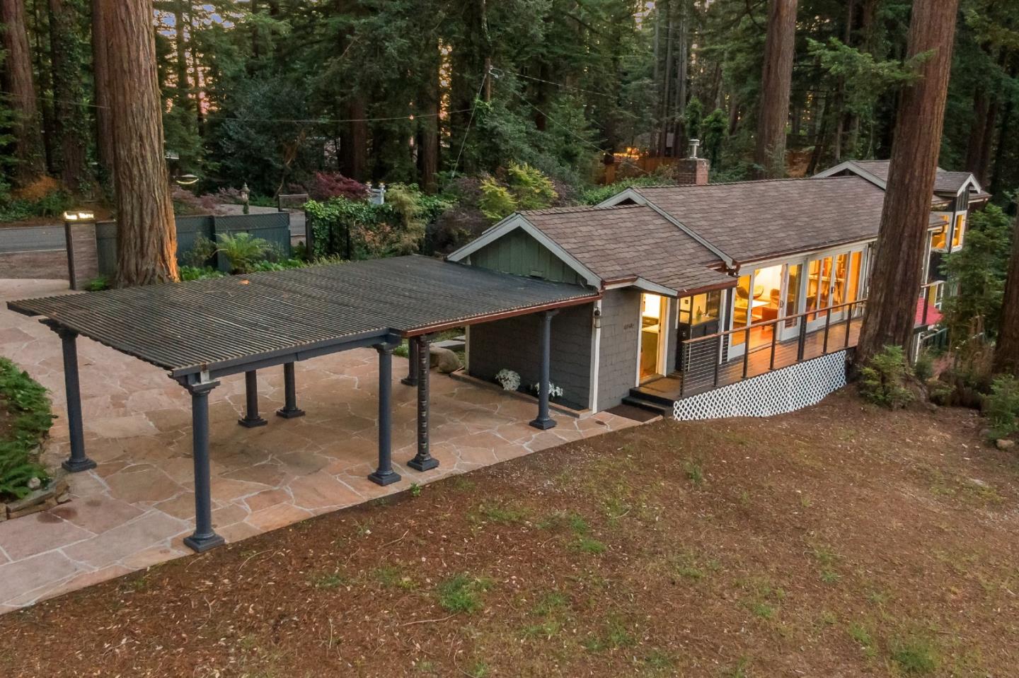 13519 Skyline BLVD