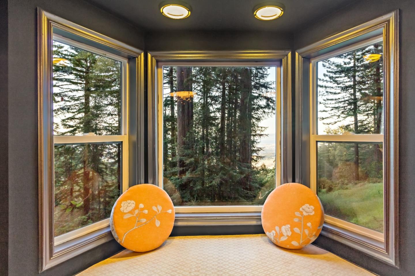 13519 Skyline BLVD