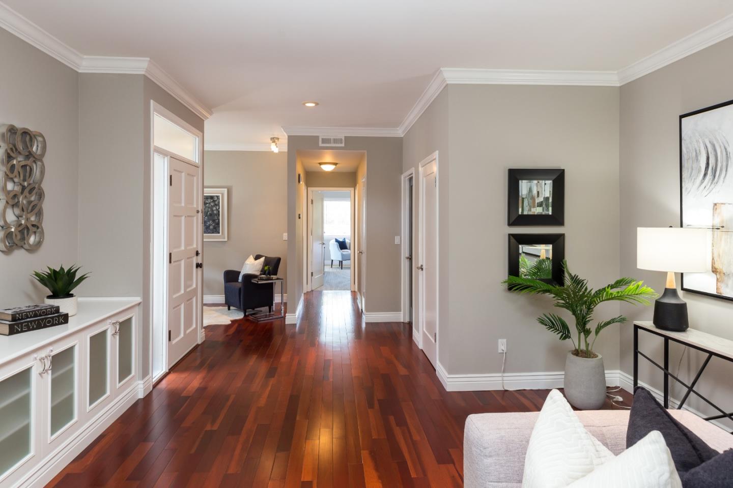 1280 Woodside RD