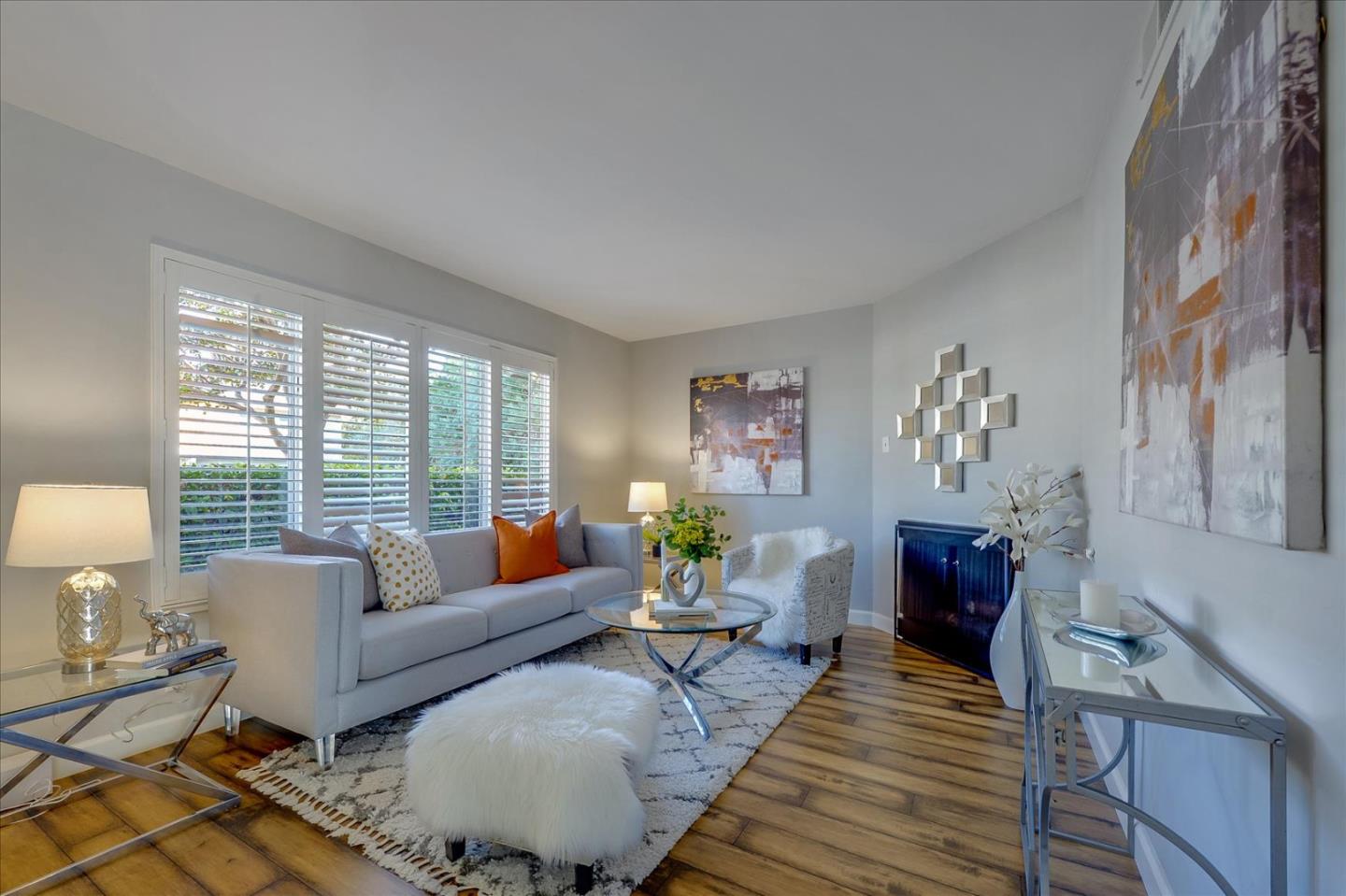 38 Saw Mill LN