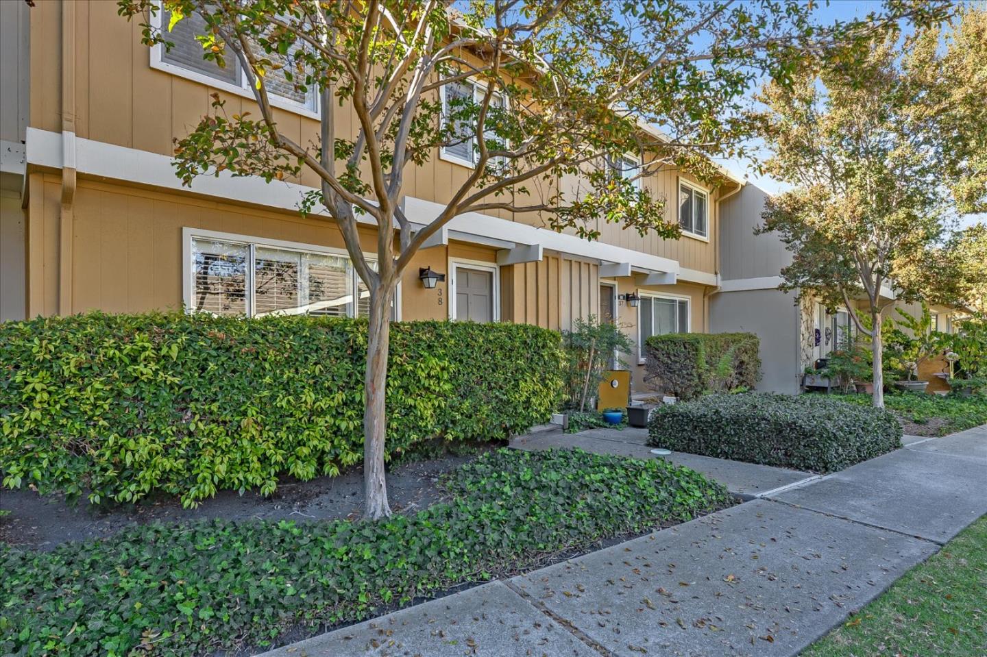 38 Saw Mill LN