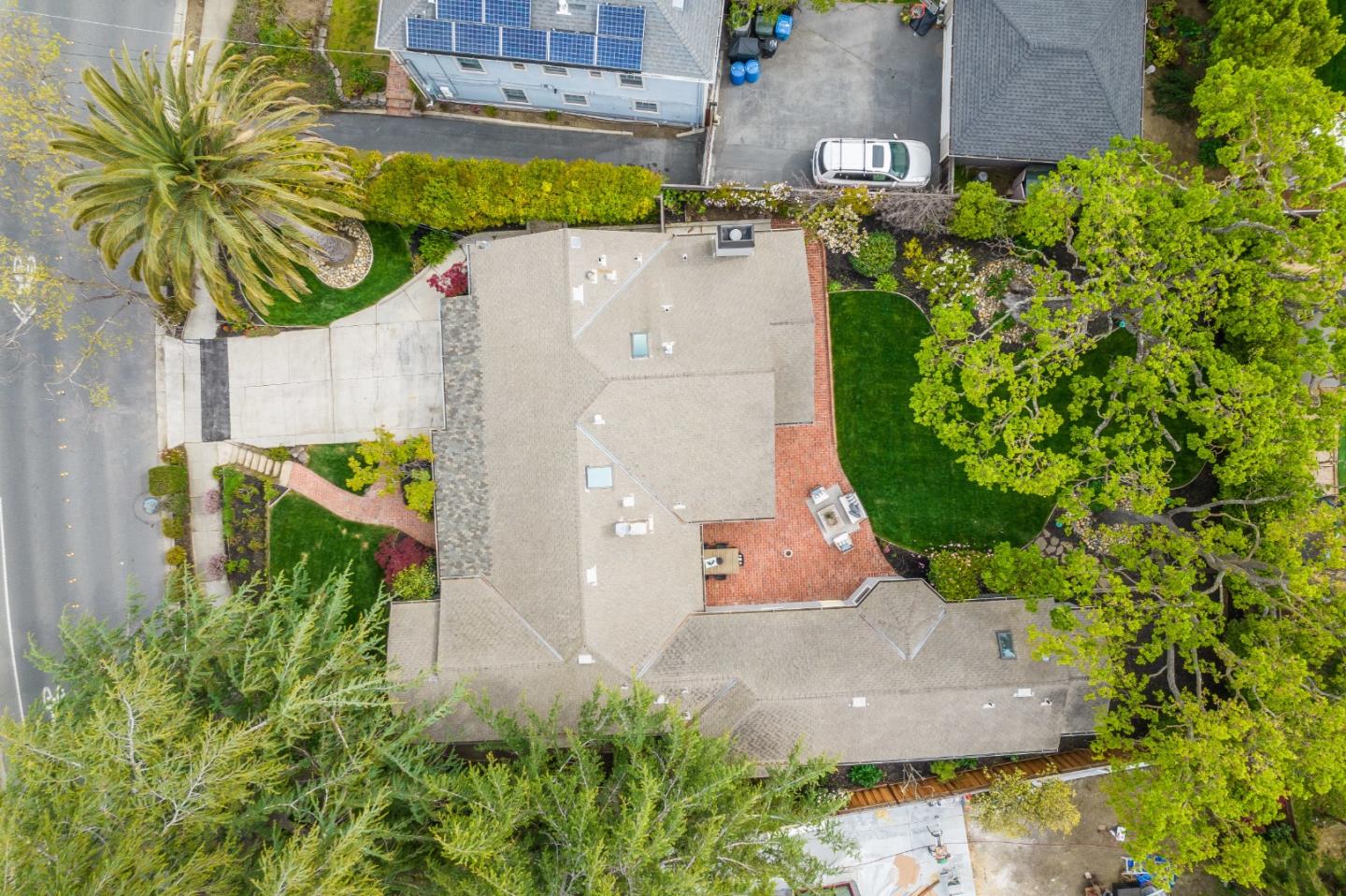 2515 Brewster AVE