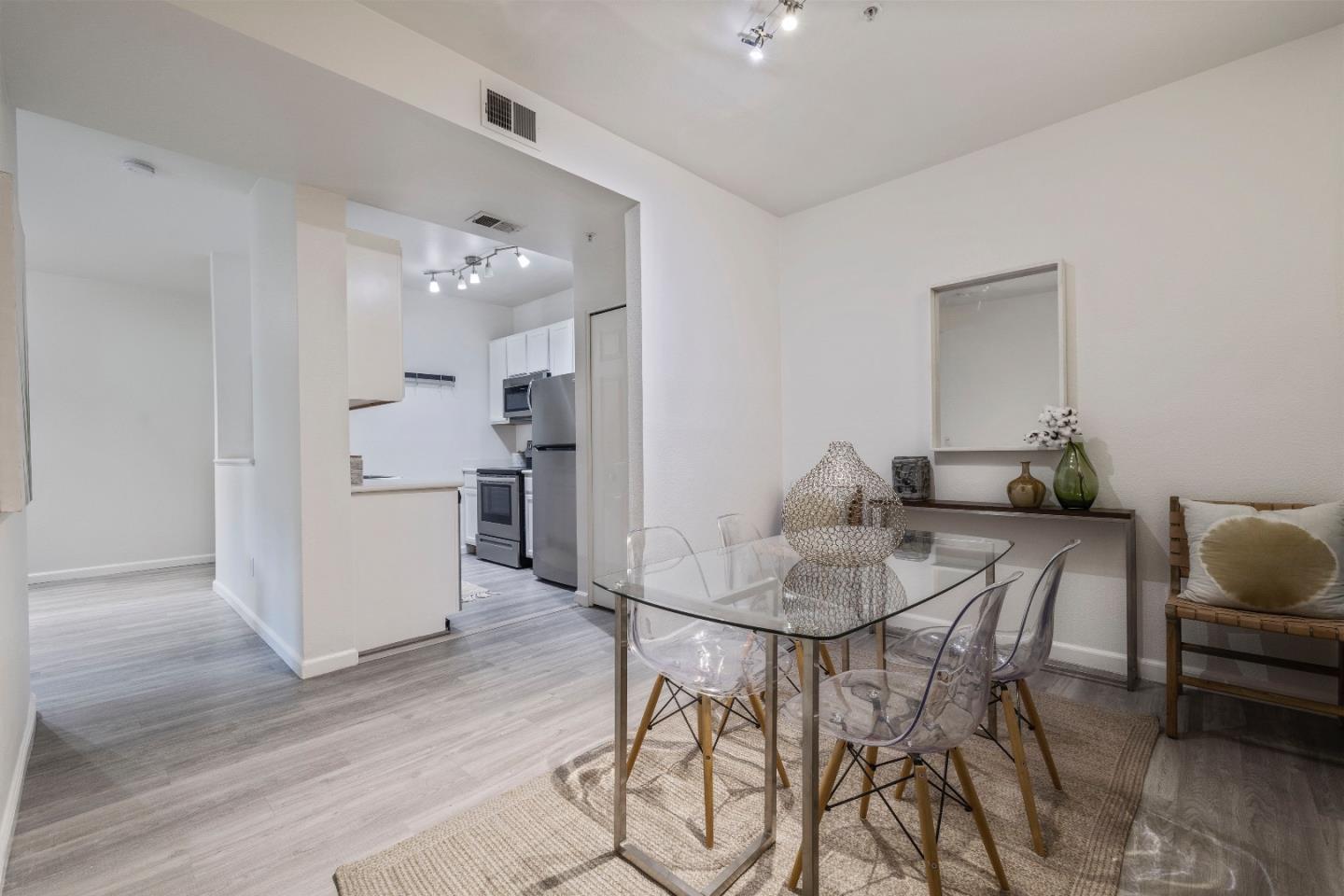 2255 Showers DR 192