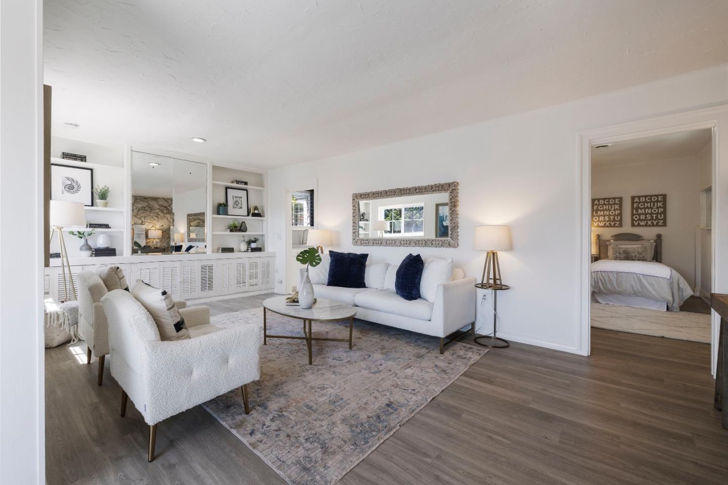 124 Solano ST