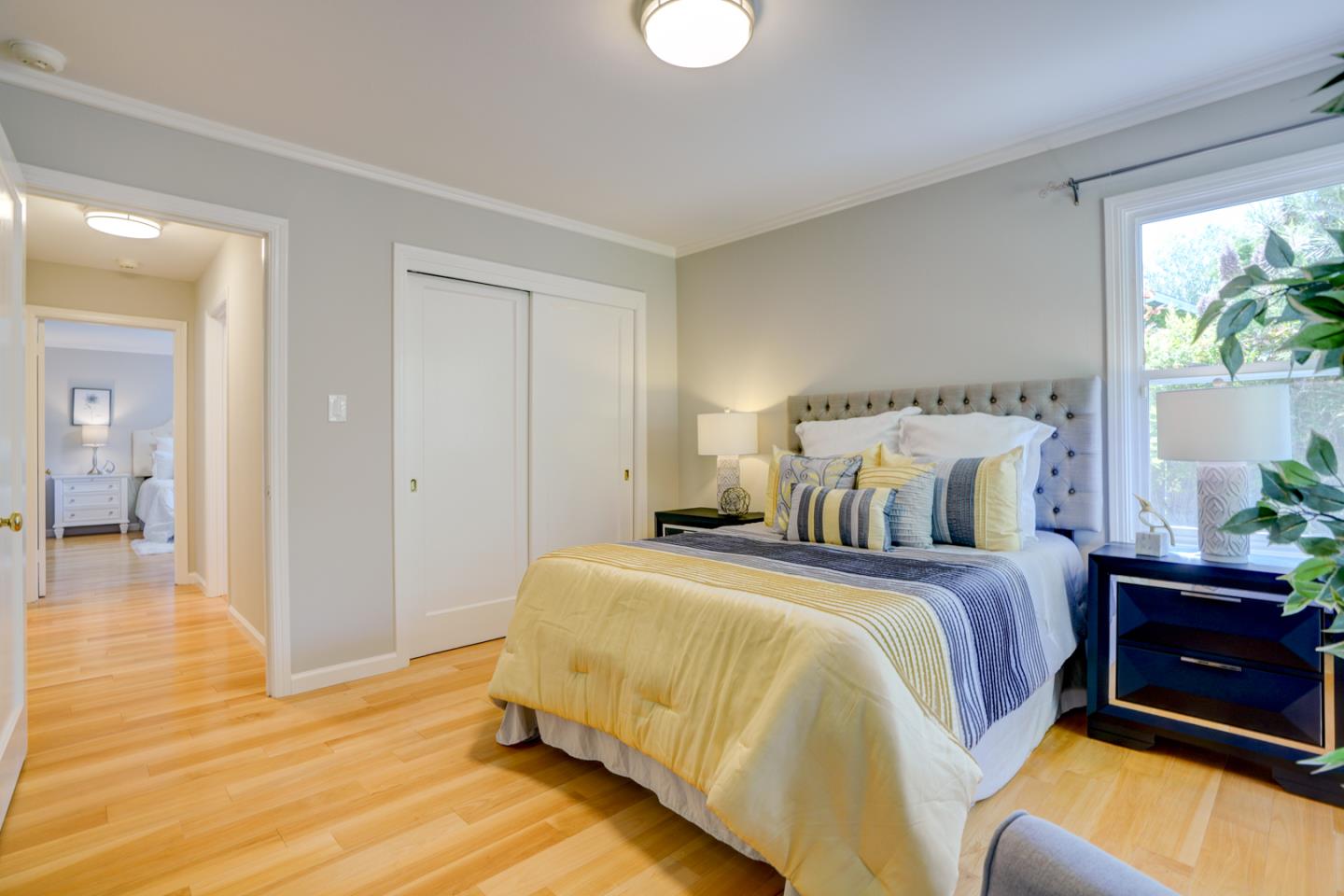 1600 Milton ST