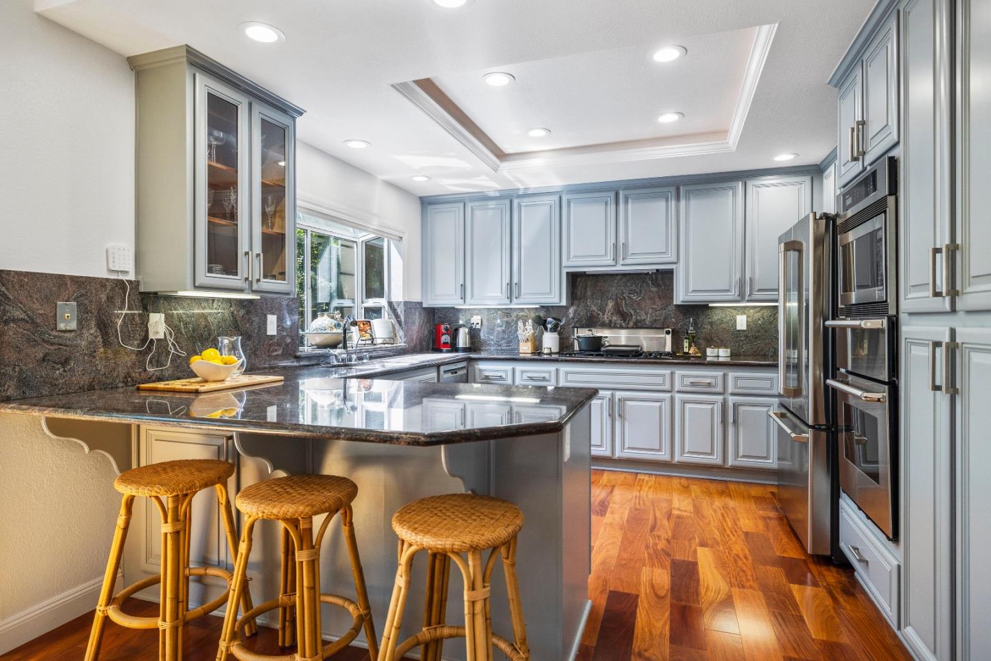 100 Danbury LN