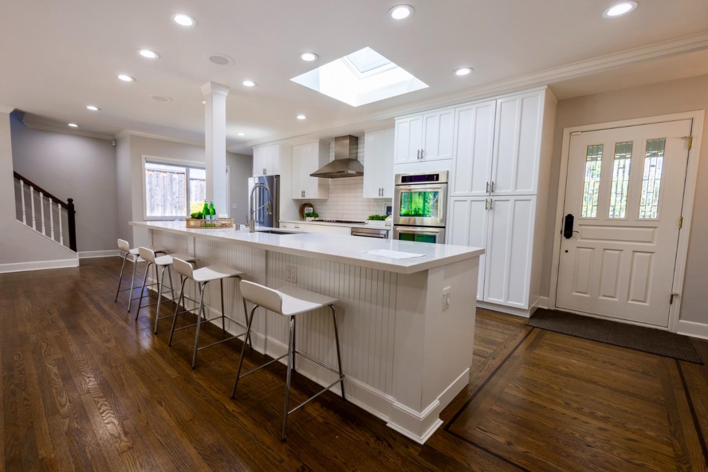 932 Pleasant Hill RD