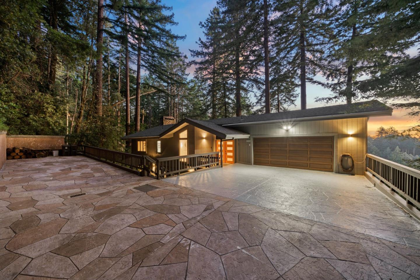 14732 Skyline BLVD
