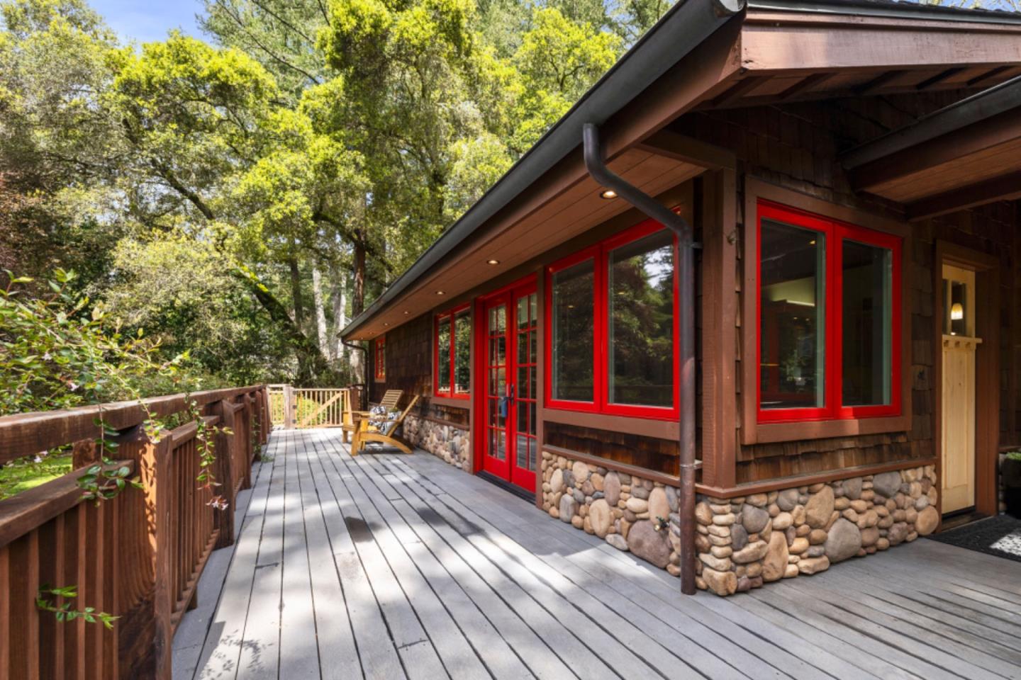 8 Blakewood WAY