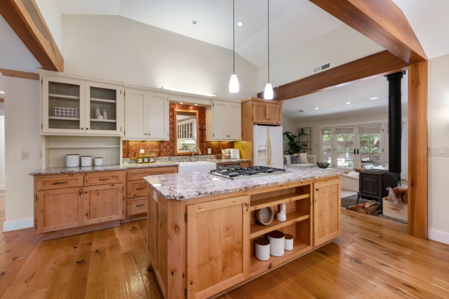 8 Blakewood WAY