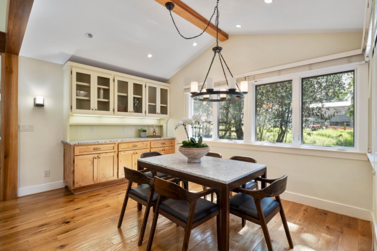 8 Blakewood WAY