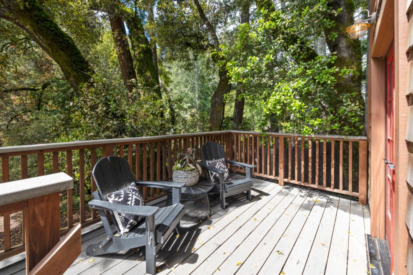 8 Blakewood WAY
