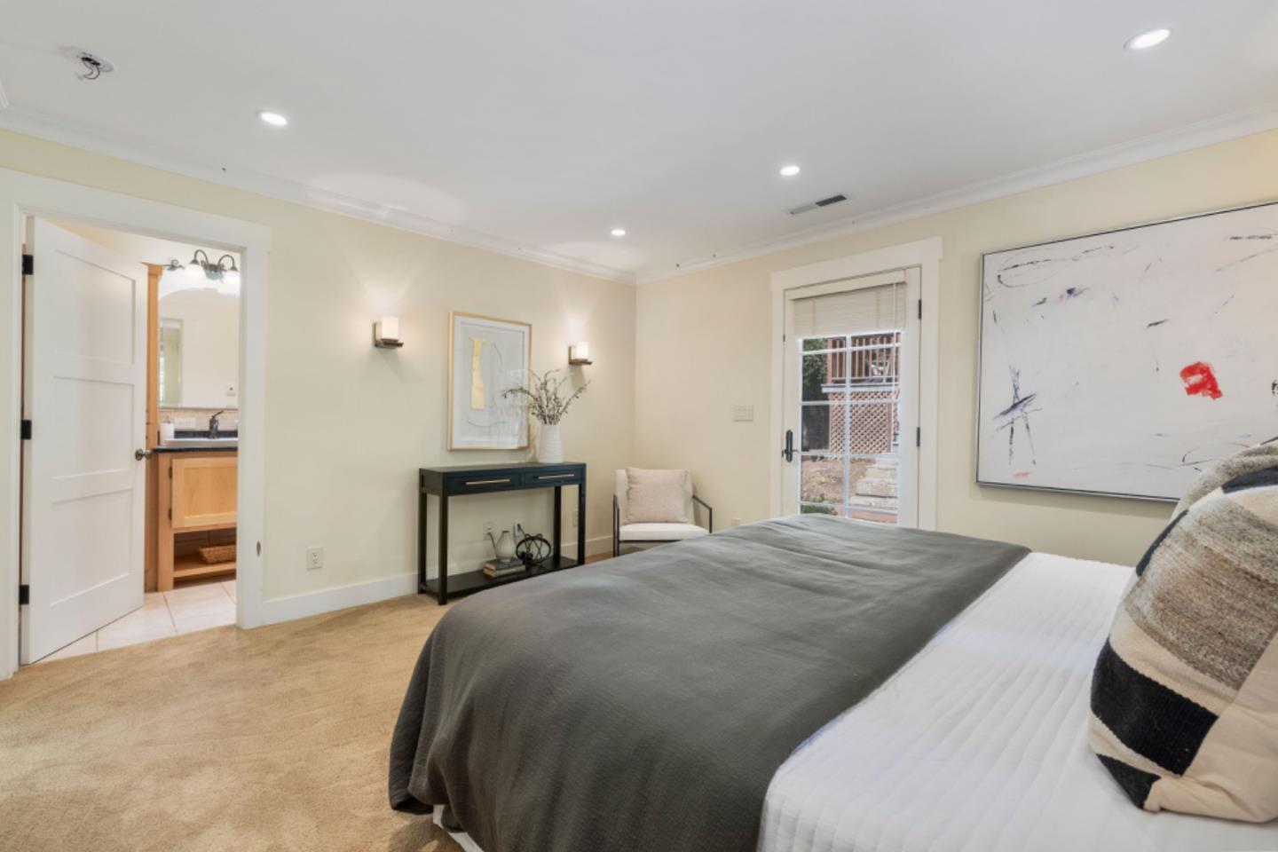 8 Blakewood WAY
