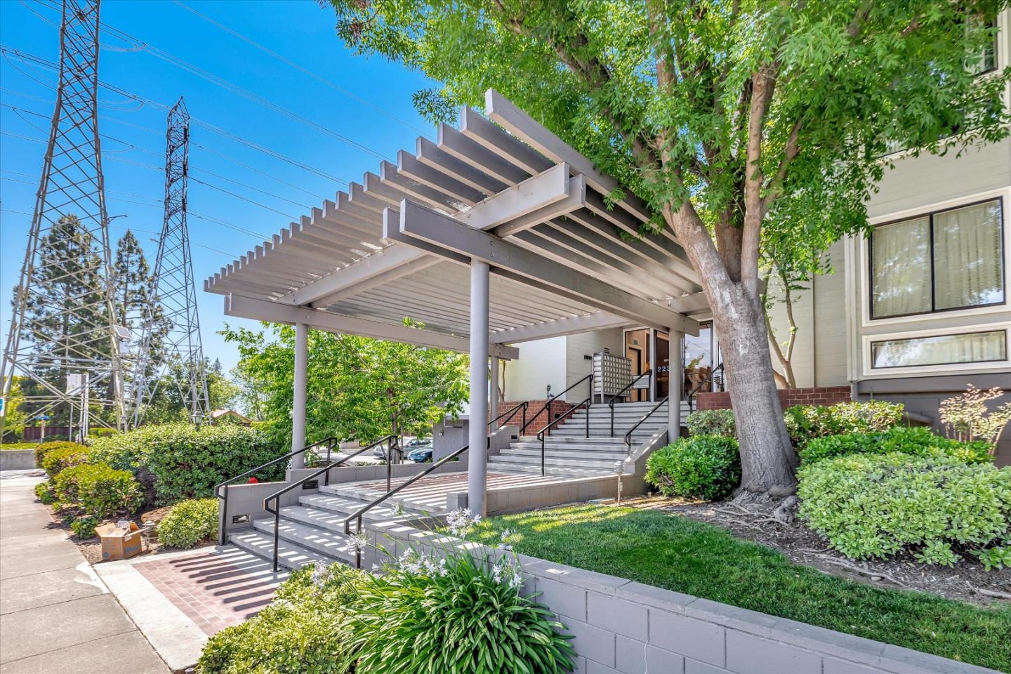 22330 Homestead RD 106