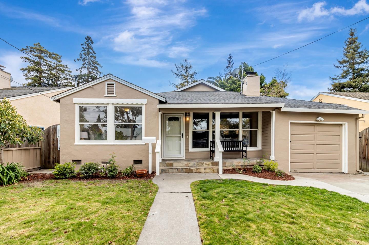 3350 Page ST