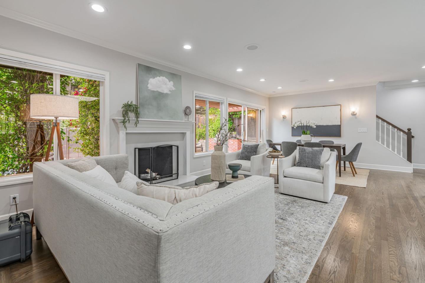 932 Pleasant Hill RD