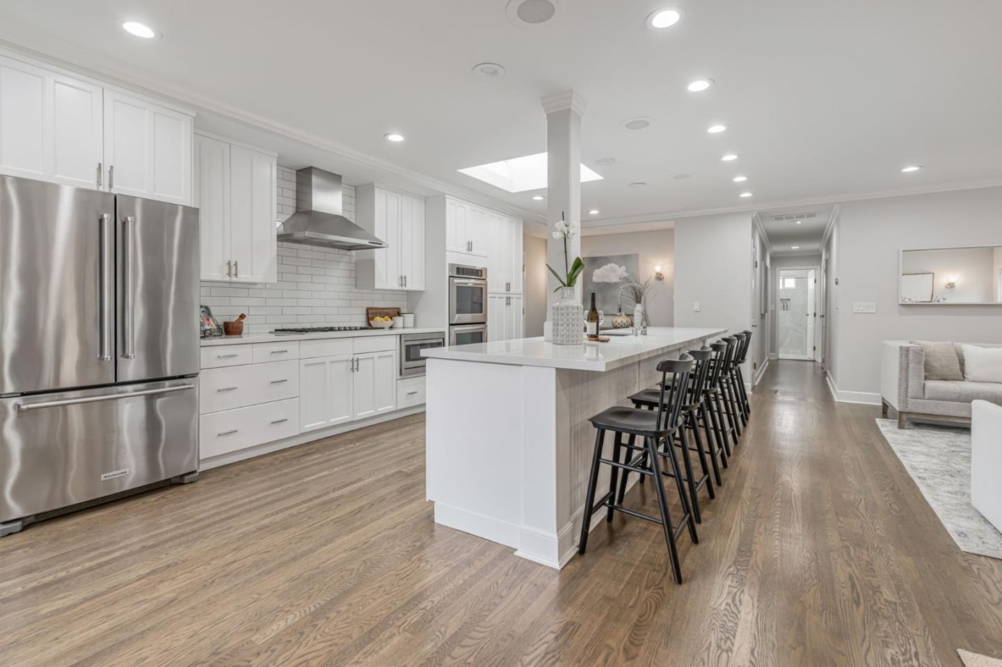 932 Pleasant Hill RD