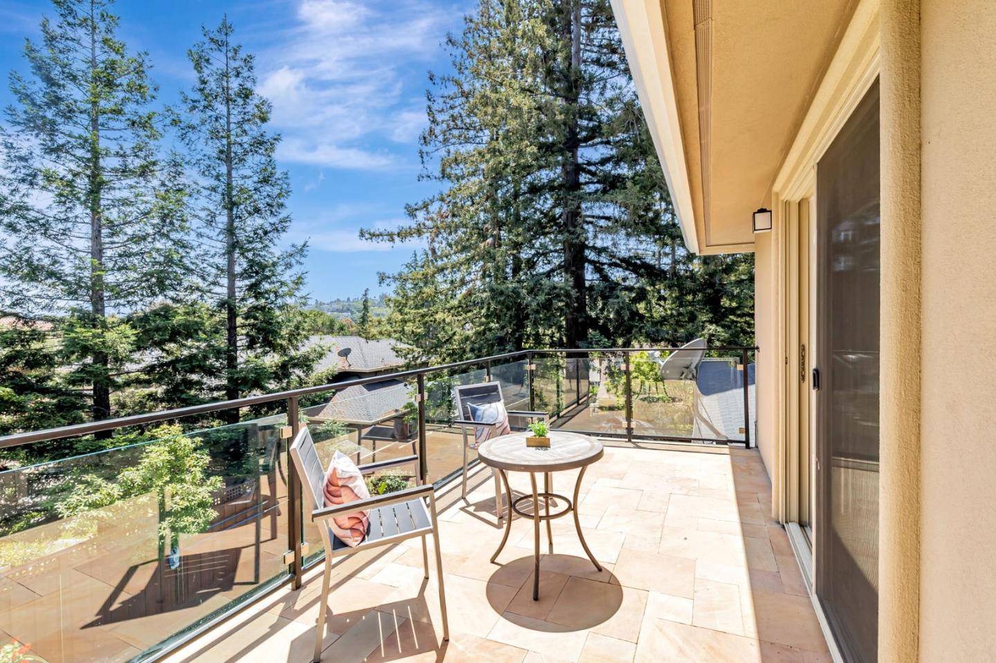 3119 Oak Knoll DR