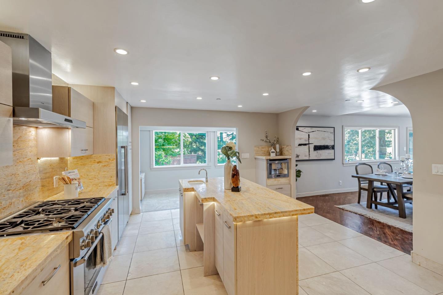 3119 Oak Knoll DR