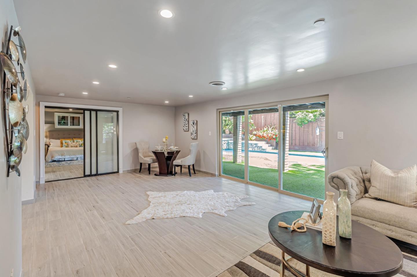 3119 Oak Knoll DR