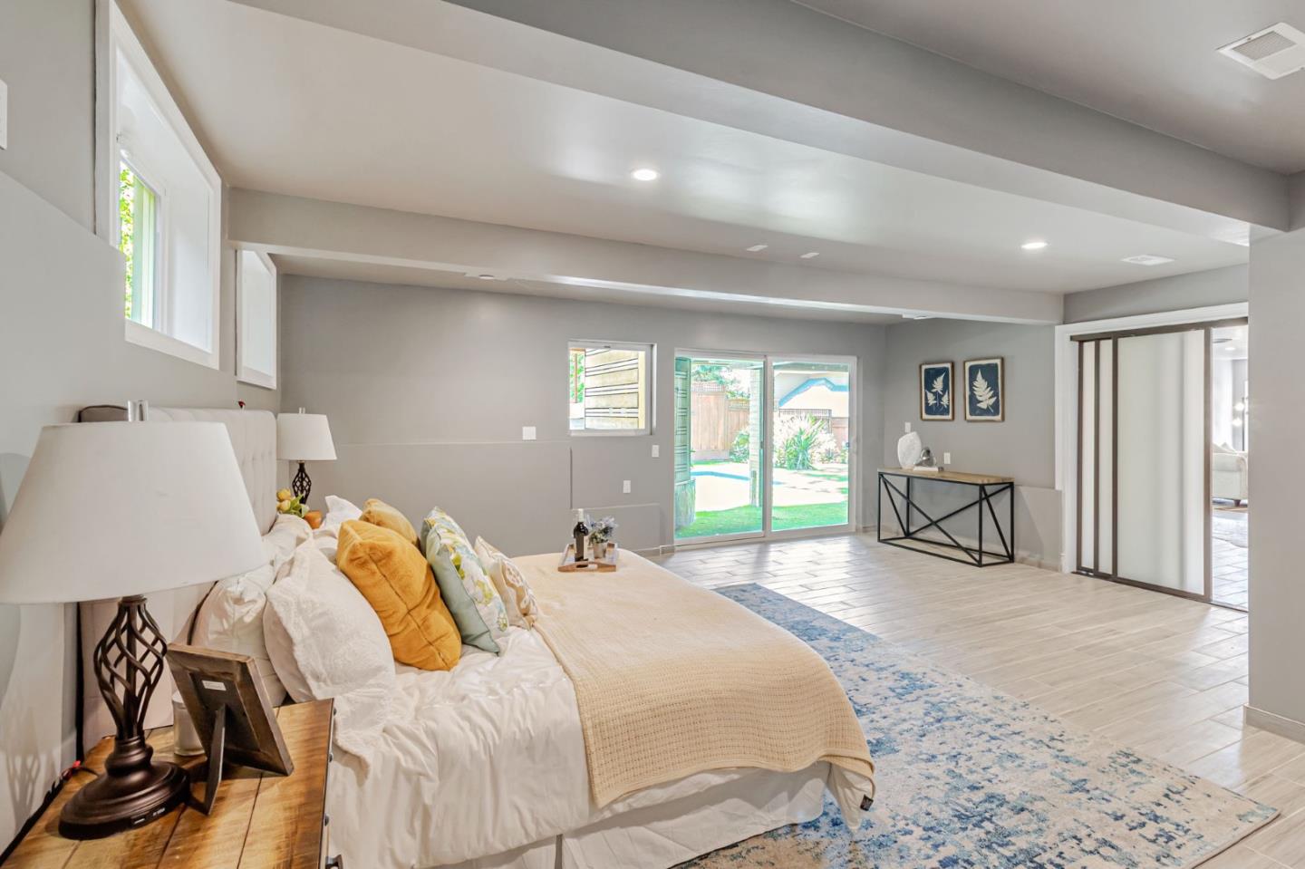 3119 Oak Knoll DR