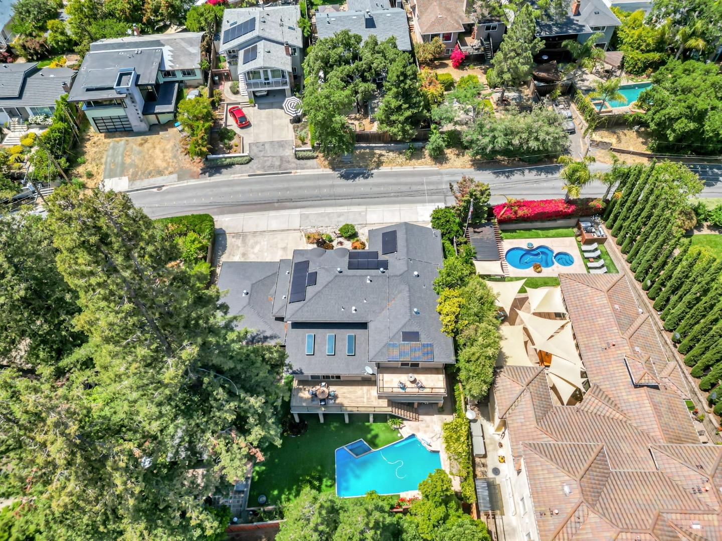 3119 Oak Knoll DR