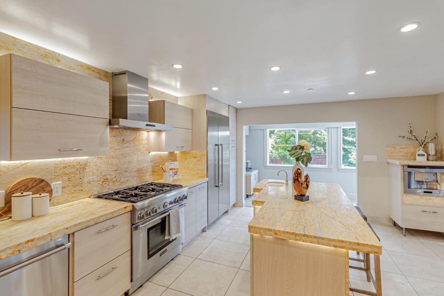 3119 Oak Knoll DR
