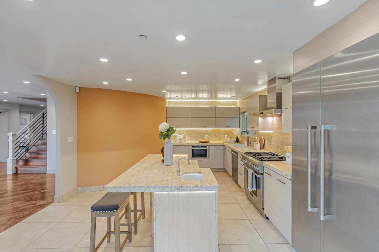 3119 Oak Knoll DR