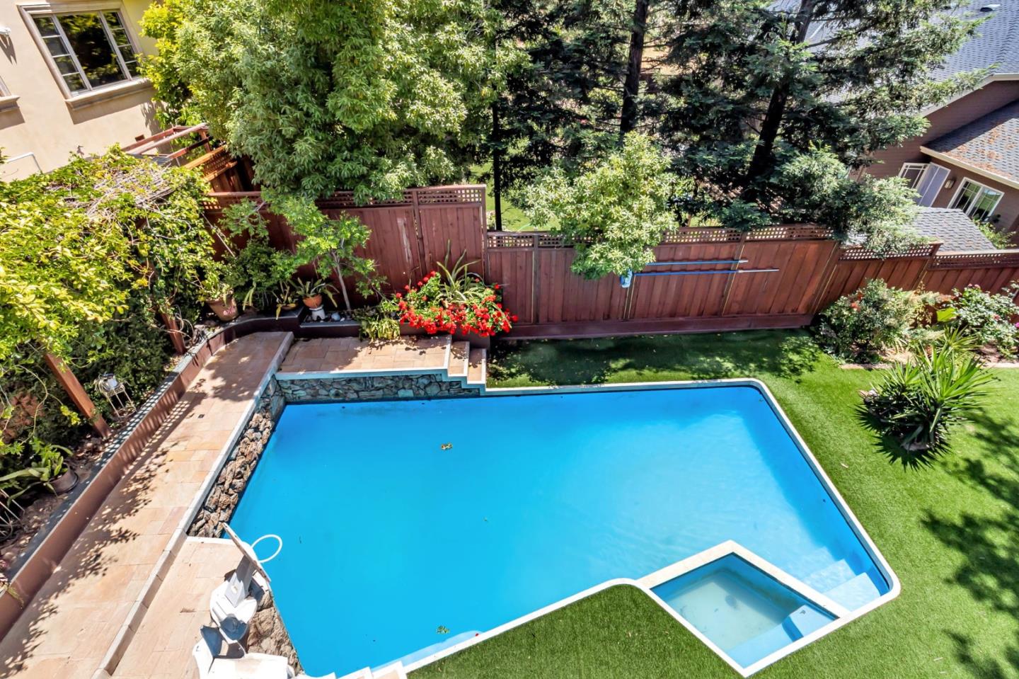 3119 Oak Knoll DR