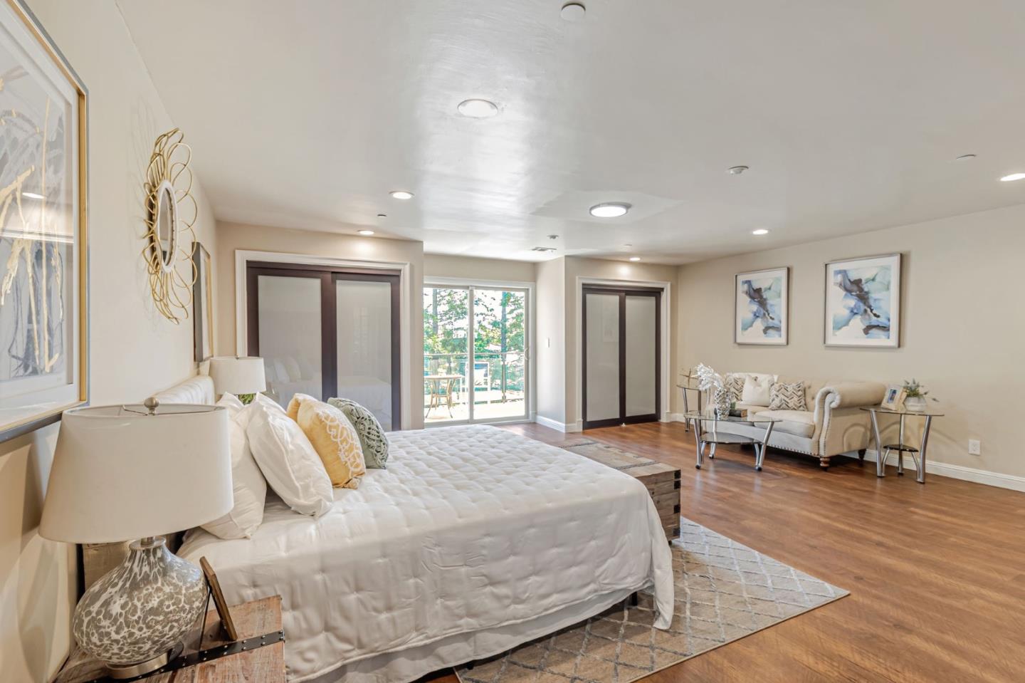 3119 Oak Knoll DR