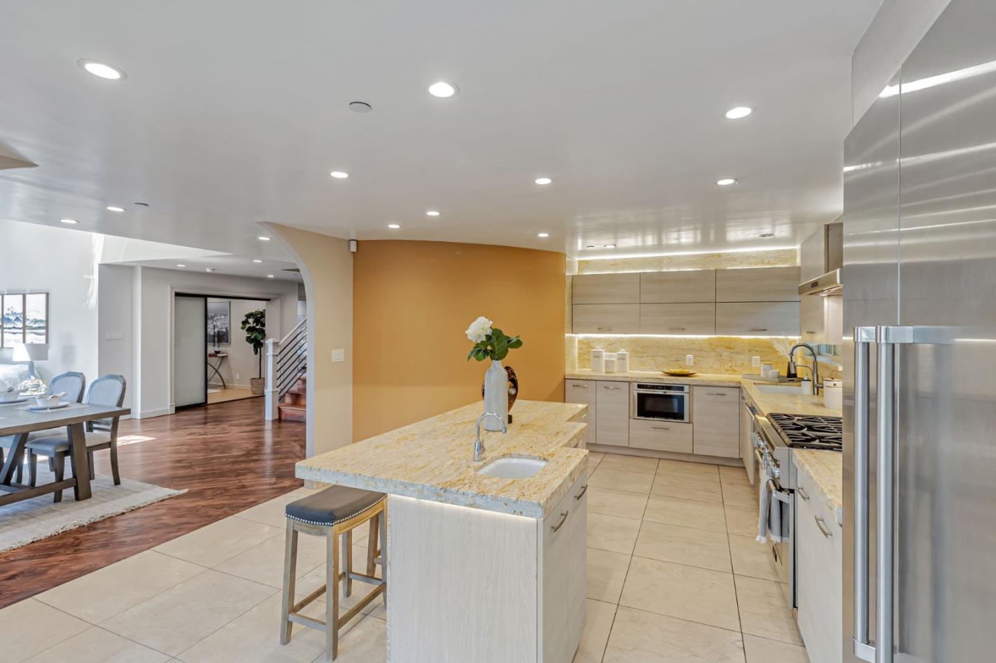 3119 Oak Knoll DR