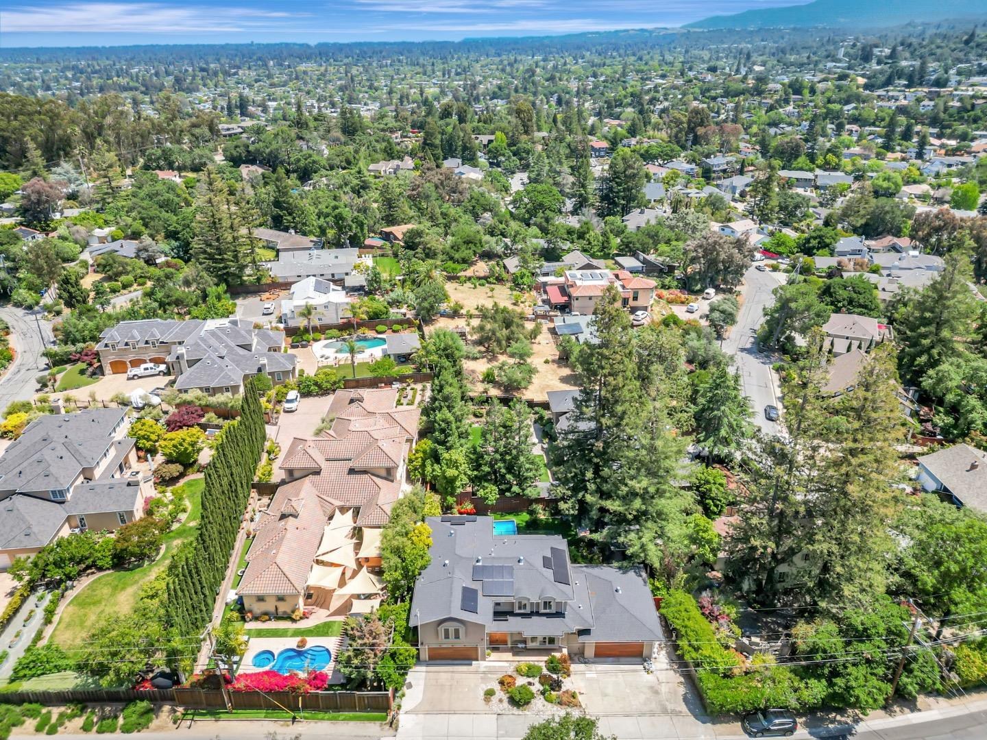 3119 Oak Knoll DR