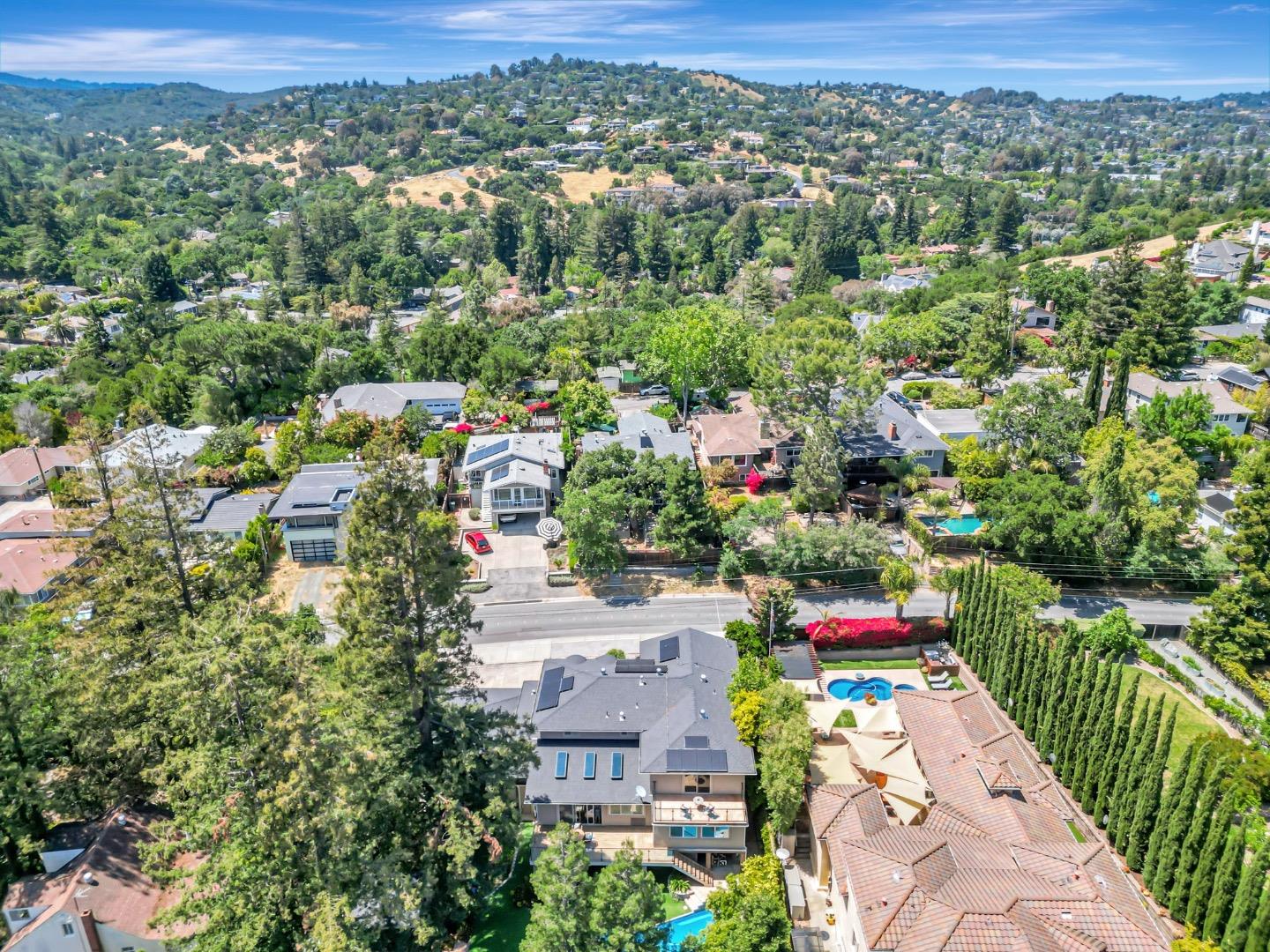 3119 Oak Knoll DR
