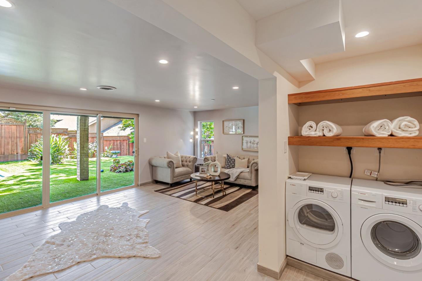 3119 Oak Knoll DR