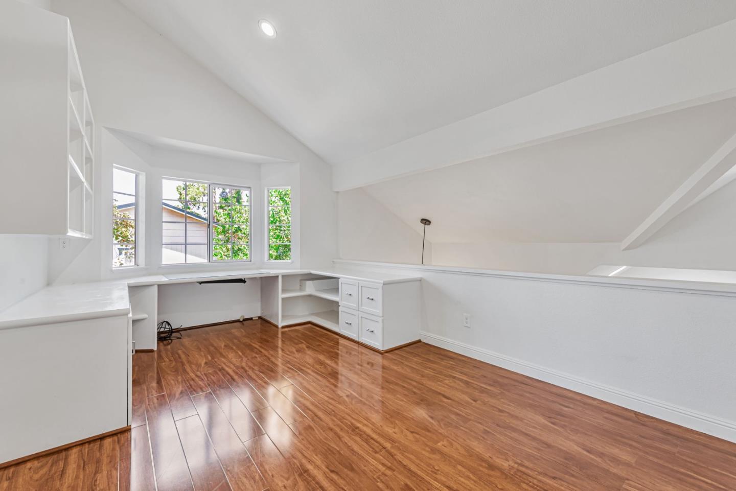 100 Danbury Lane