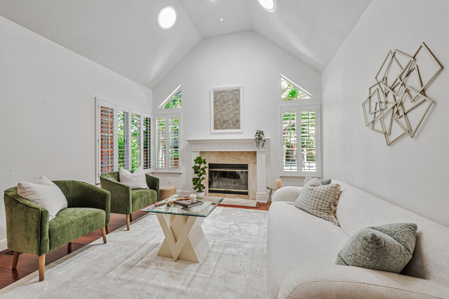100 Danbury Lane