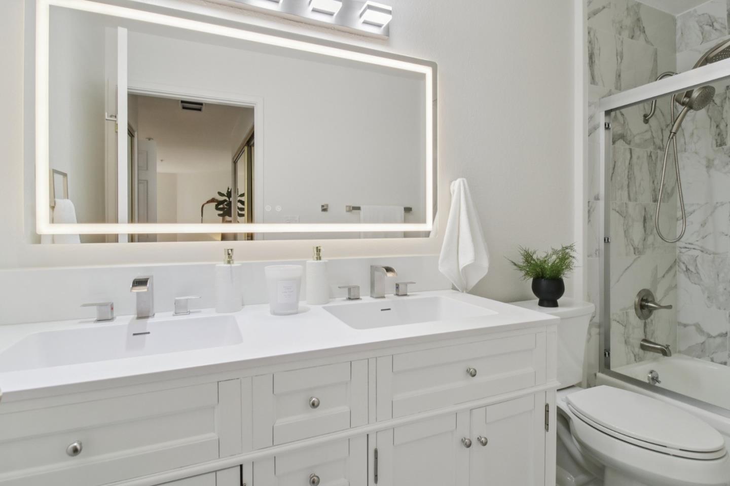 35 West 20th Avenue 105