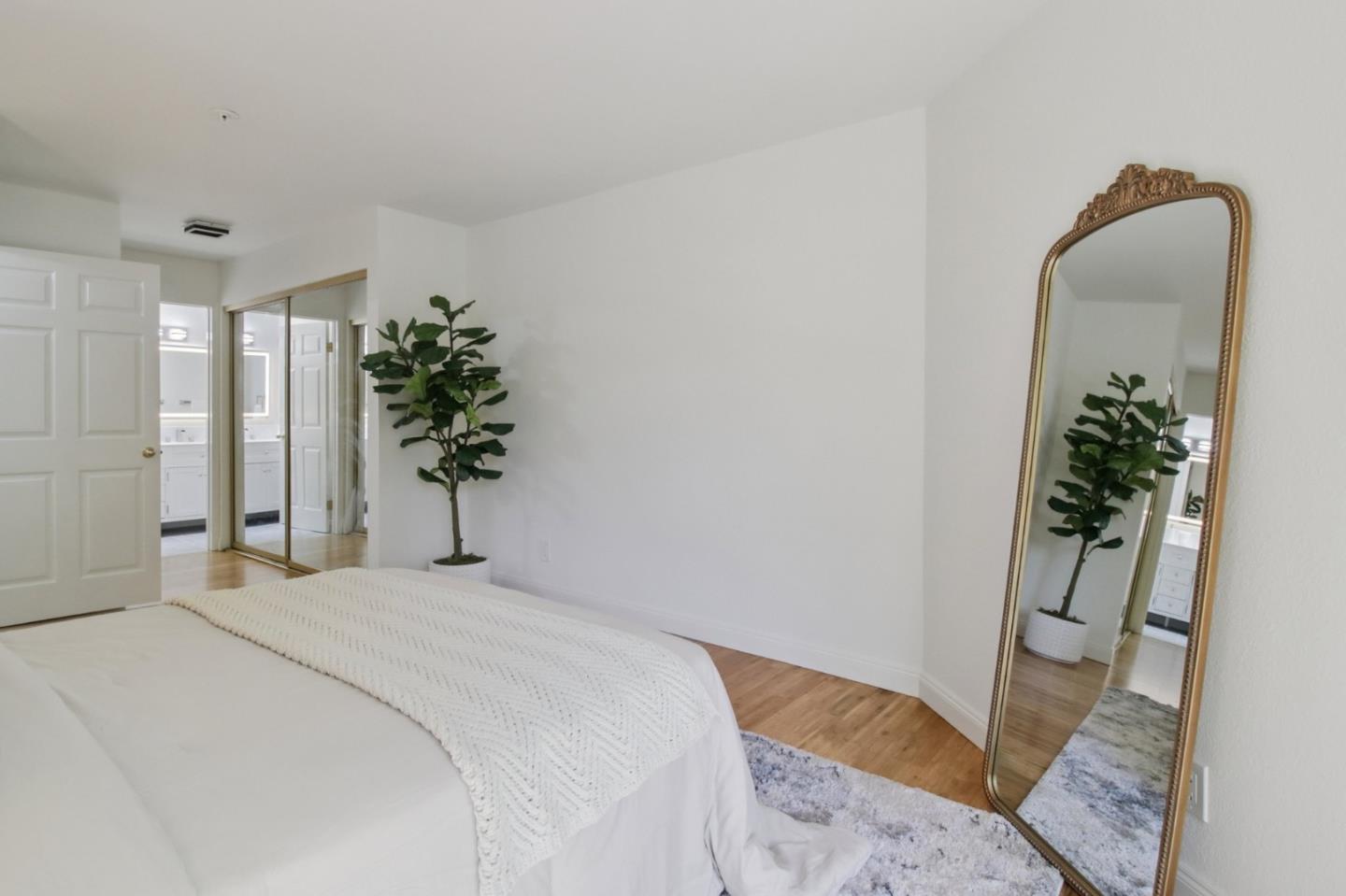 35 West 20th Avenue 105